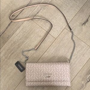 MCGILL MINI GUESS CLUTCH PURSE